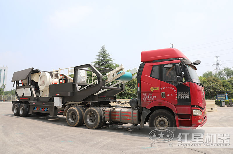 轮胎式移动矿石破碎机?图片 轮胎式移动矿石破碎机?图片